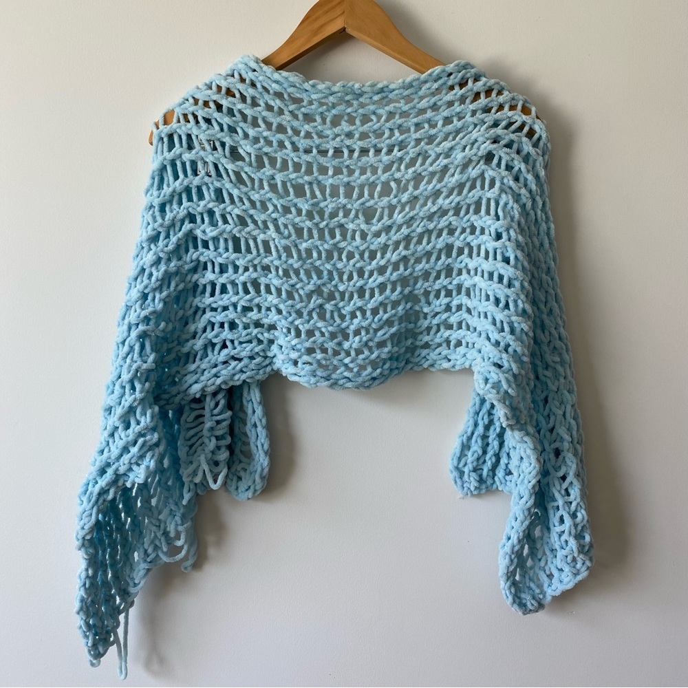 Hand Knit Scarf Baby Blue - Picture 2 of 4